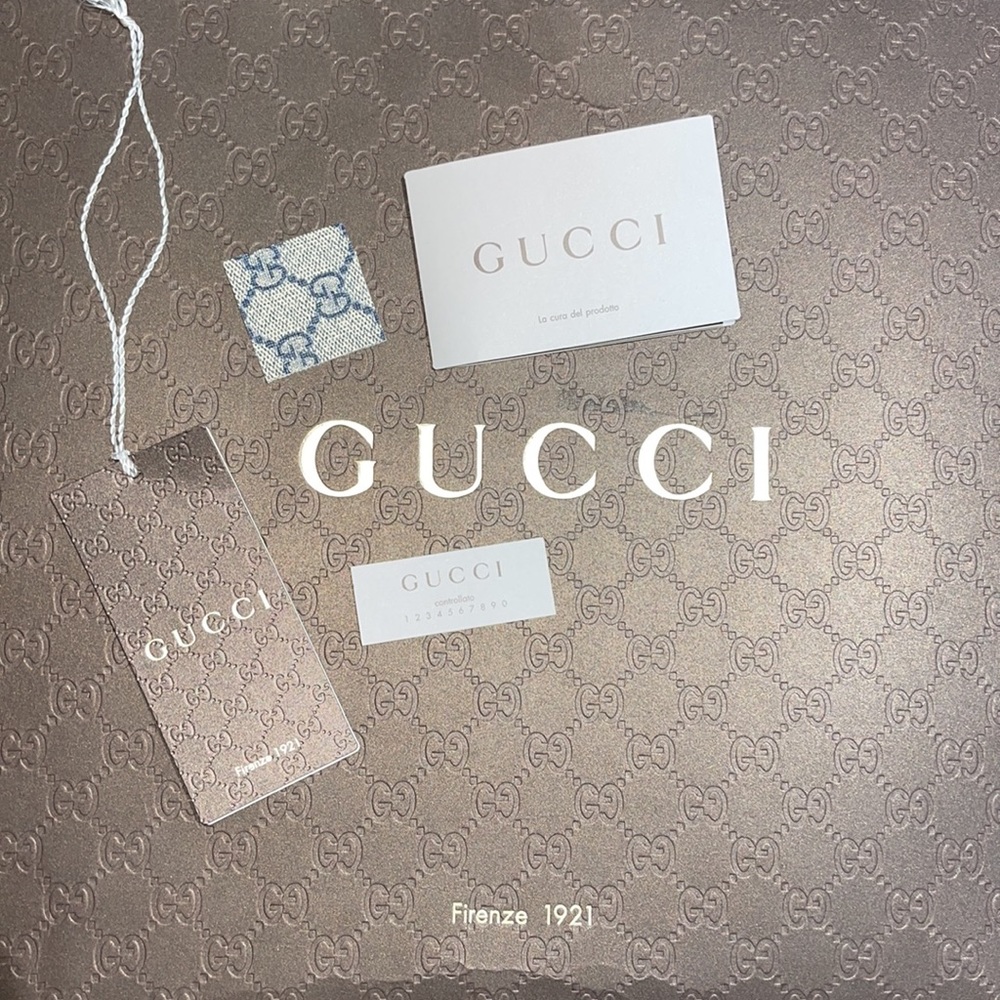 SOLD GUCCI GG Supreme Diaper Bag - Picture 12 of 13